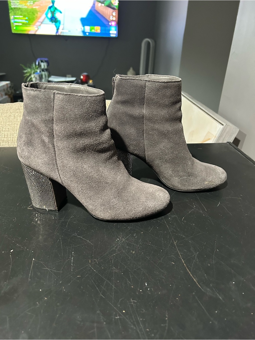 Size 8 Women's Gray Suede Ankle Boots with Embellished Block Heel